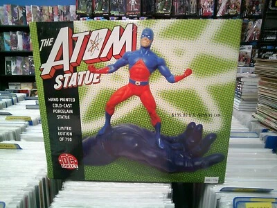 The Atom Statue JLA The Hand of Batman DC Direct 2004 Limited Edition #682/750 - Image 1 of 4