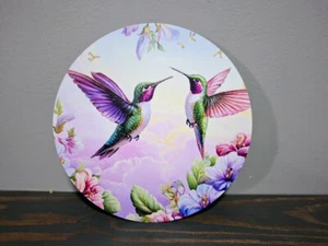 Hummingbirds 8 inch Round Metal Sign - Imagen 1 de 5