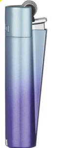Accendino Clipper Classic metallo originale 'Metal Blue Gradient' con custodia/scatola NUOVO - Foto 1 di 3