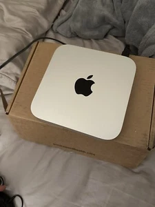 Mac Mini (Late 2014), 1.4 GHz Dual-Core Intel i5, 8 GB RAM - Picture 1 of 1