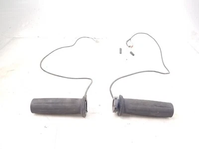 Victory Cross Roads 2010 tubo de acelerador y agarre térmico Foto 1 de 4