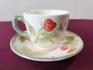 Franziskaner Erdbeere Fair Blossom Teetasse Untertasse Kaffee Prägung handbemalt 80er - Bild 1 von 12