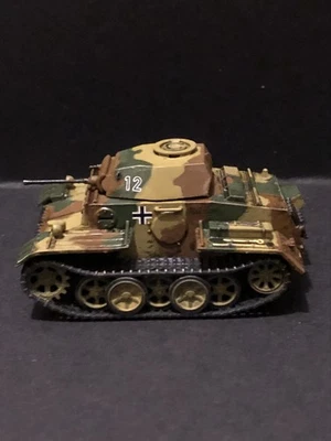 1/72 WW2 German Panzer II Ausf J. Painted Resin Model. 3800 models on offer - Image 1 of 4