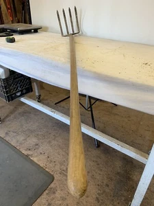 Vintage True Temper 4 Tine Fork Hoe - American Fork & Hoe Co. - Picture 1 of 10