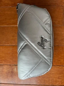 Lug Bobsled XL Glasses Case Zip Pouch Silver Quilted - Picture 1 of 3