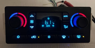 *REBUILT* ICE BLUE LED 05-09 TRAILBLAZER ENVOY RAINIER AUTO CLIMATE CONTROL - Image 1 of 4