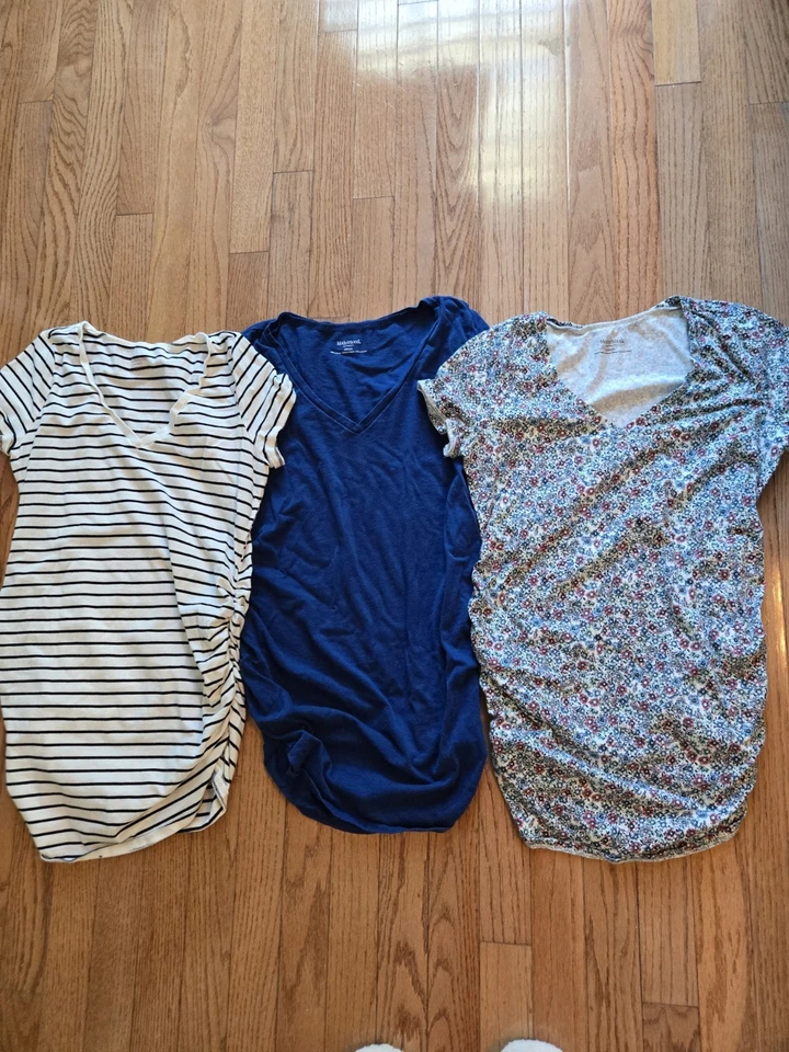 Womens Bundle of 3 Motherhood Maternity size small tops - Image 1 of 4