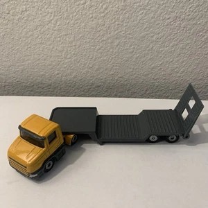6.2 INCH Scania Low Loader Siku 1610 1/55 Diecast Nr. Mint Loose 1/64 Range - Picture 1 of 5