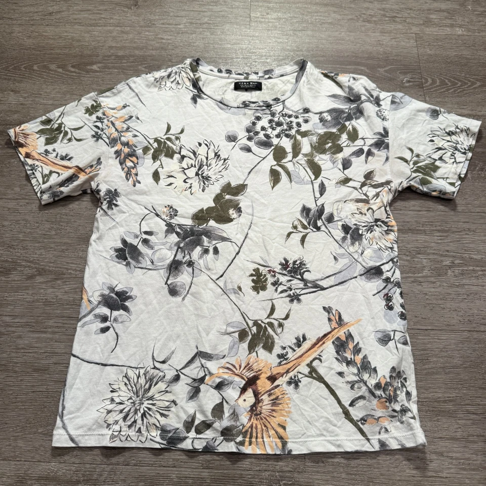 Camisa Zara Para Hombres Pequeña Floral Manga Corta Cuello Redondo Camiseta Informal Adulto Salón Foto 1 de 4