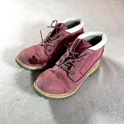 Timberland Bookts 女式 8 粉色 Nellie 防水 Chukka 靴子 西部户外 — 第 1/4 张图片
