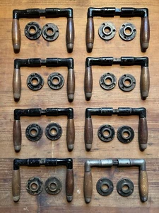 1 v 8 Bauhaus Türklinken Drückergarnitur Art Deco Türgriff Holz Rosetten Eisen - Bild 1 von 10