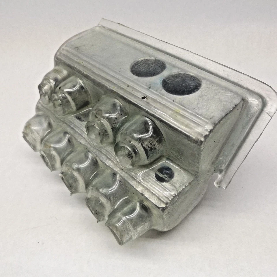 CMC Hubbell SHB6-500SL Transformer Space Terminal Space-Saver Offset Aluminum - Image 1 of 4