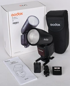 Godox V1F Pro Fujifilm Round Head TTL Bouce Swivel Zoom Flash in Box - Picture 1 of 12