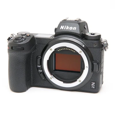 Nikon Z7II 45.7MP Spiegellose Vollformat Digitalkamera Body - Bild 1 von 4