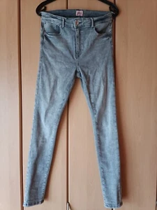 Tolle graue Super Skinny Jeans Gr.32 (L) von Only - neuwertig ! - Bild 1 von 5