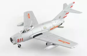 Hobby Master HA2421 Mig-15Bis, 72nd GVIAP, Red 811, Anshan, North Korea, 1951 - Picture 1 of 4