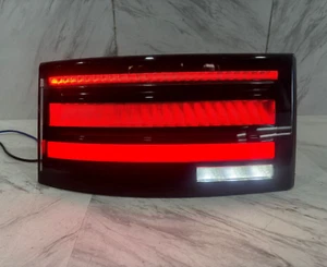 2021-2024 LAND ROVER DISCOVERY INNER TAILLIGHT OEM LEFT SIDE LED MY42-13A421-DC - Picture 1 of 18