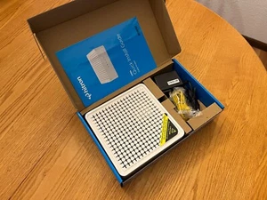 Hitron CODA DOCSIS 3.1 Modem 1 Gbps - used for a month, perfect condition - Picture 1 of 5