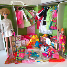 Lote de roupas da boneca Barbie (1) - Taffy Shop - Brechó de brinquedos