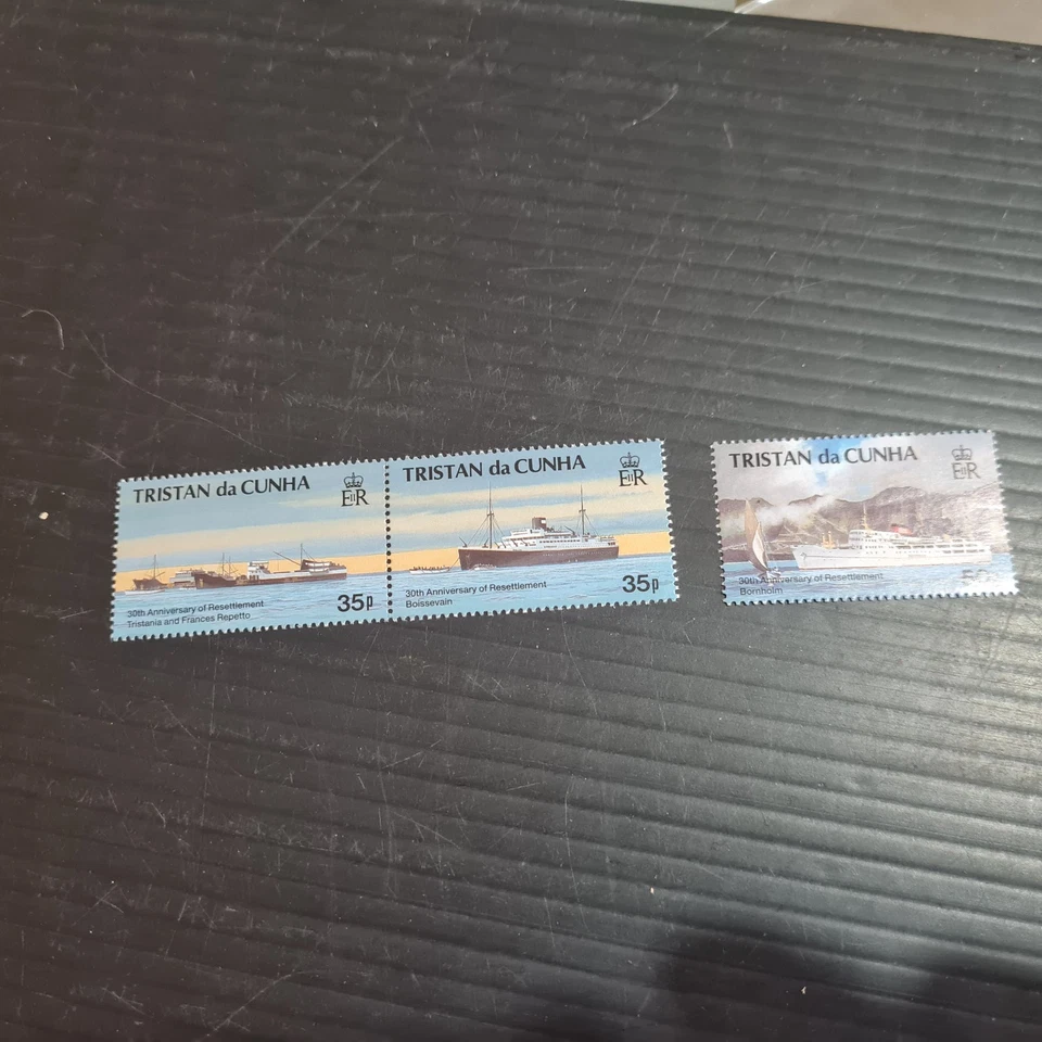 TRISTAN DA CUNHA 1993 SG 546-548 30 ANIVERSARIO DE REASENTAMIENTO MNH Foto 1 de 1