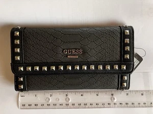 Guess wallet black with spikes foldable texture & back zipper new with tags - Picture 1 of 7