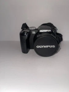Black Olympus SP-720UZ 14MP Digital Camera - Picture 1 of 9