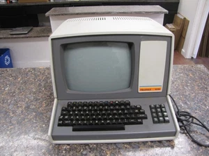 Computadora terminal vintage Heathkit Heath Company H19 H-19 - pantallas - Imagen 1 de 8