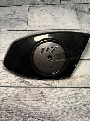 Cubierta de montaje de filtro de aire negra Harley Davidson 2024 Street & Road Glide 117 Foto 1 de 3