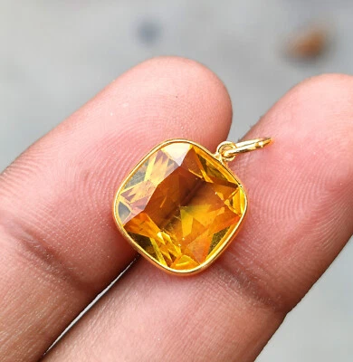 Collar colgante hecho a mano de citrino creado en laboratorio con dije de oro macizo de 18k Foto 1 de 4