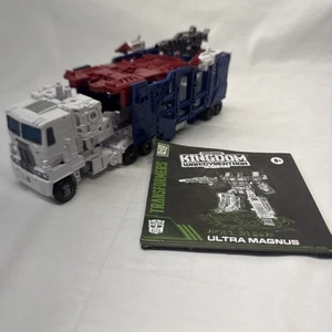 Transformers WFC Kingdom Ultra Magnus - Imagen 1 de 9