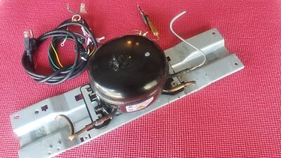 Galanz  Compressor  Refrigerator  Mod;  GL43S5 - Image 1 of 4