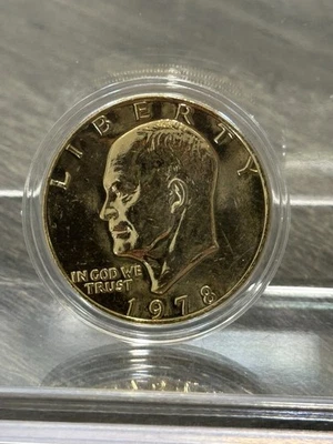 1978 24KT Gold Plated D Eisenhower Dollar W/COA  Vintage Collectable Gold Plated - Image 1 of 4