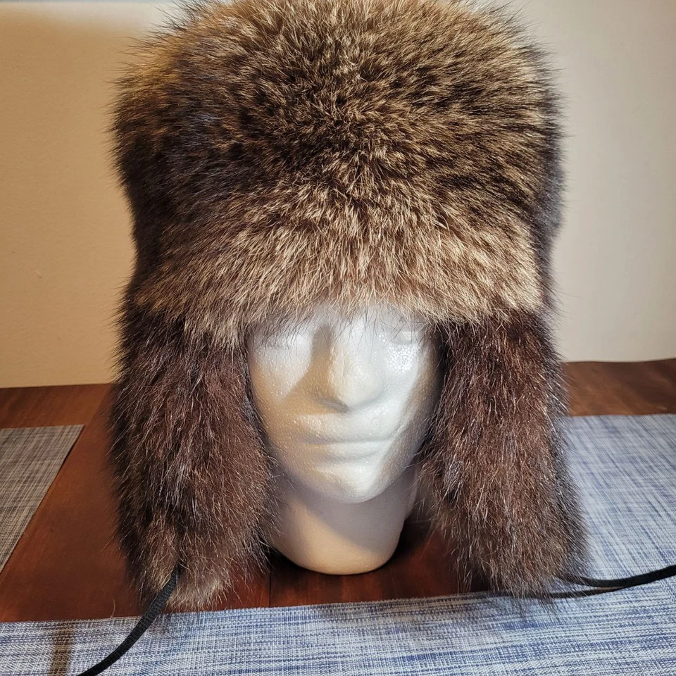 Ручной работы, вручную сшитый, реальный енот меха шляпа женщин или мужчин один размер - Изображение 1 из 4