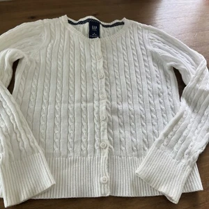GAP Girls White Sweater Size S Small 6-7 Super Cute - Picture 1 of 2