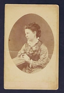 Late 1800's Portrait Cabinet Card, Young Lady, Thorn Photographer, Plainfield NJ - Picture 1 of 2