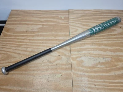 Taco de softbol Louisville Slugger B52 powerizado 34 pol./34 oz cano de 2 1/4 pol.  - Imagem 1 de 4