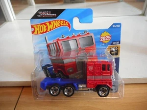 Hotwheels Transformers Optimus Prime in Red/Blue on BLister - Picture 1 of 1
