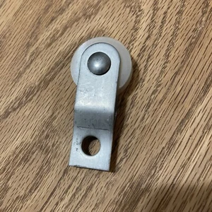 Lot of 5 ~ 1-3/8” Nylon Pulley with Stainless Steel Split Bracket - Picture 1 of 3