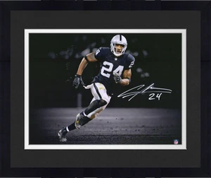 FRMD Charles Woodson Oakland Raiders Signed 11x14 Black Jersey Spotlight Photo - Picture 1 of 1