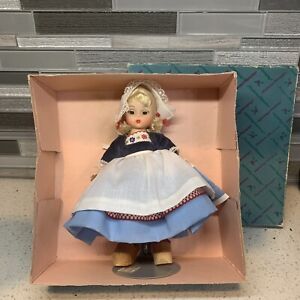 Madame Alexander Netherlands International Collection Collector's Doll In Box