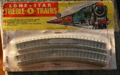 Lone Star Treble-O-Trains - #85 Juego de 6 pistas curvas - tarjeta original ÁSPERA sin abrir Foto 1 de 4