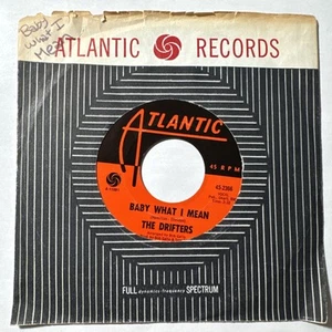 VINTAGE 45 RPM RECORD: The Drifters, Baby What I Mean, Atlantic (FHK) - Imagen 1 de 9