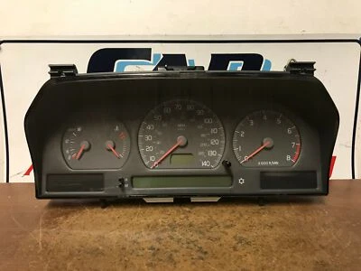 Cuadro de instrumentos Volvo C70 2001 #6744 *kilometraje desconocido *sm crack Foto 1 de 4