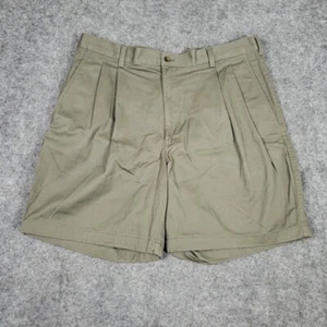 Roundtree & Yorke Shorts Mens 38 Green Khaki Pleated Casual - Picture 1 of 7