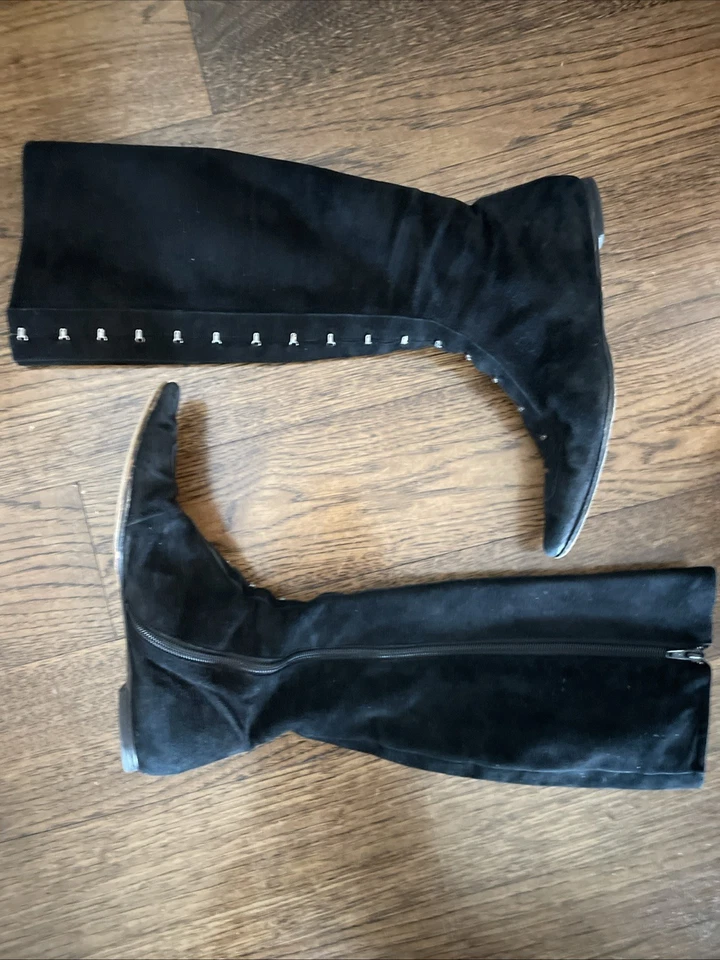 Botas altas de cuero gamuza hechas en Italia punta tacón bajo usadas talla 39,5 Foto 1 de 4