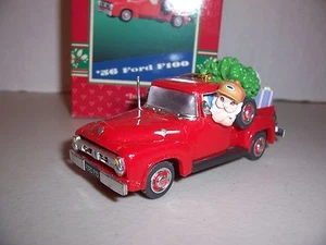 ENESCO Christmas Ornament:  "TRUCKIN'" - '56 FORD F100 (128813)  - Imagen 1 de 1