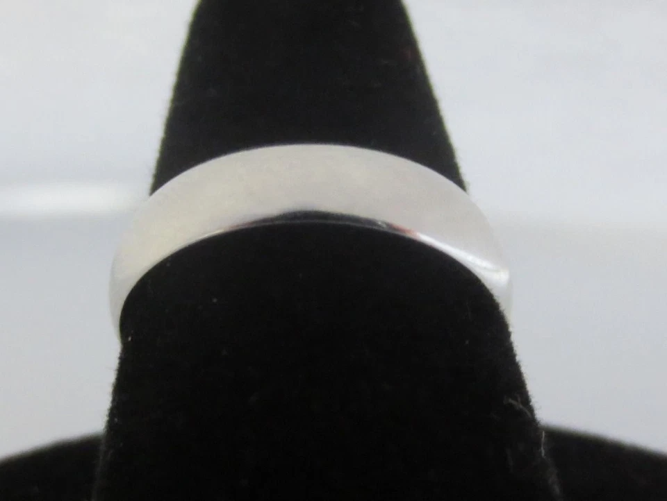 SIZE 10 14KT WHITE GOLD EP  4.5MM SMOOTH WEDDING RING  - Image 1 of 1