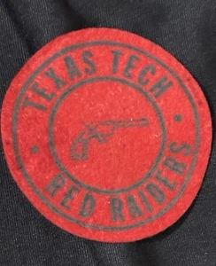 TT Texas Tech Red Raiders Guns Up Vintage fieltro coser en parche 4” redondo logotipo raro - Imagen 1 de 4