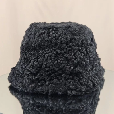 Sombrero de culto Gaia negro Kumi peluche cubo sombrero cottagecore exterior otoño invierno regalo Foto 1 de 2