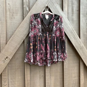 Blusa para mujer Knox Rose boho manga campana negra estampado medallón multicolor XS - Imagen 1 de 12